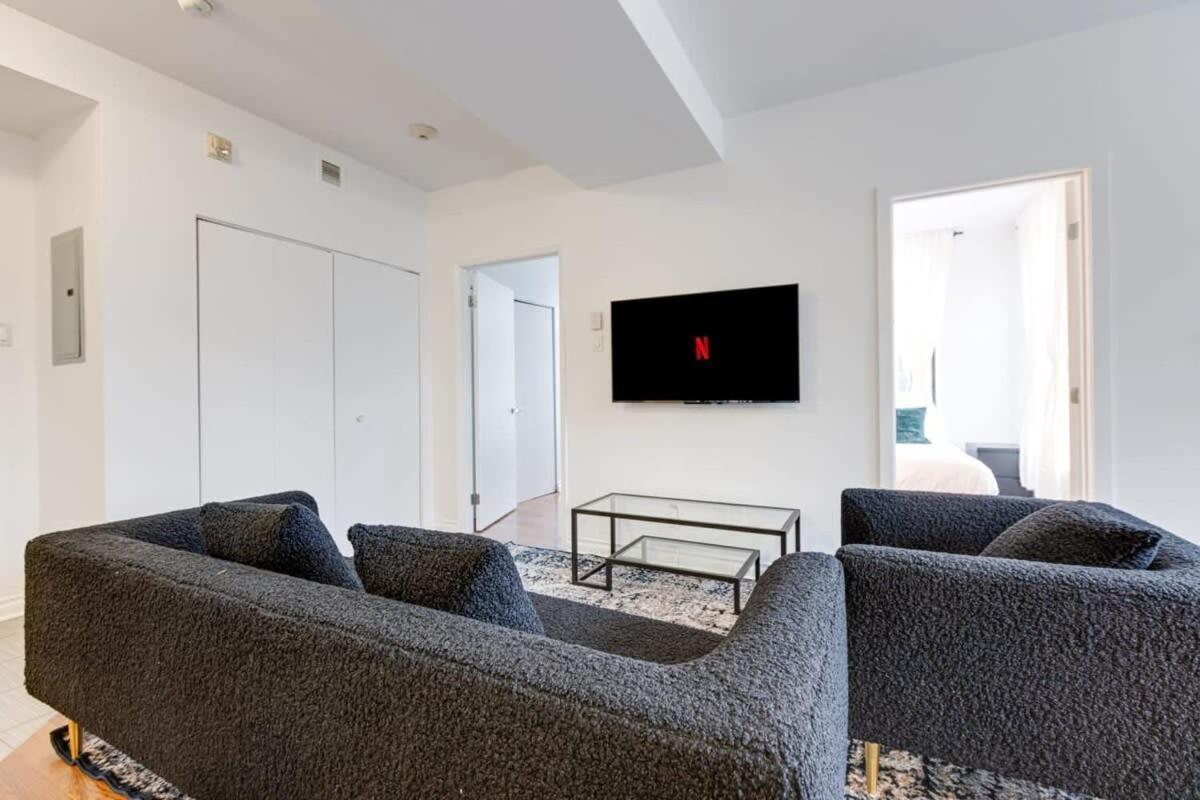 Apartament M11 Gorgeous Bright Corner 2Br In Heart Of Mtl Montreal Zewnętrze zdjęcie